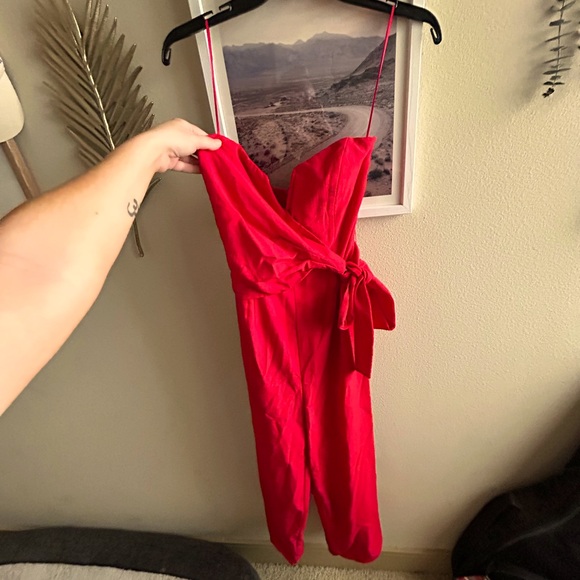 Astr jumpsuit ♥️ - Picture 2 of 5